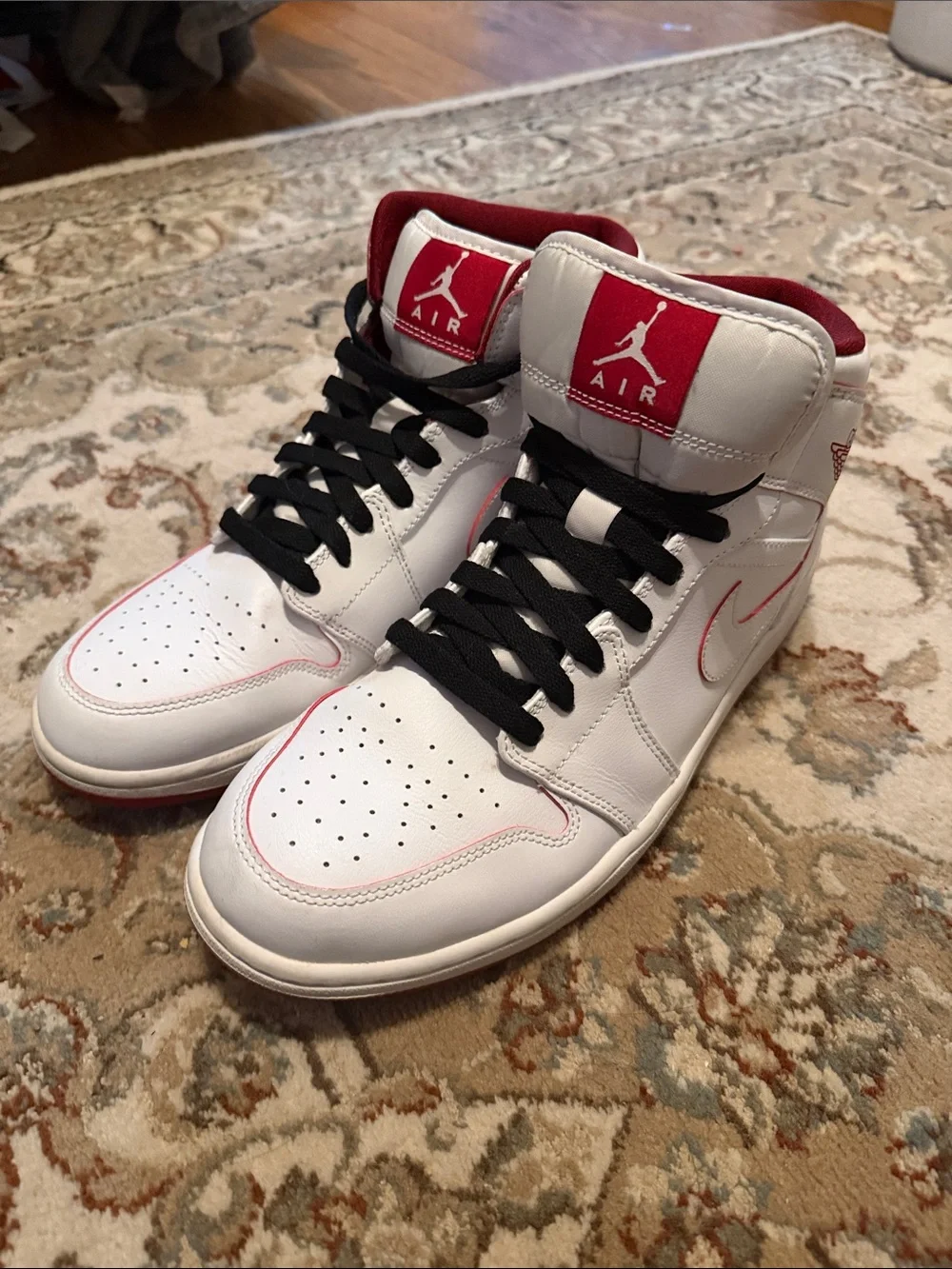 Air Jordan 1 Mid “White Gym Red